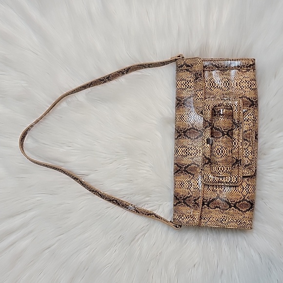 VTG  | Sondra Robert's Snakeskin Print Clutch Handbag - Picture 5 of 16
